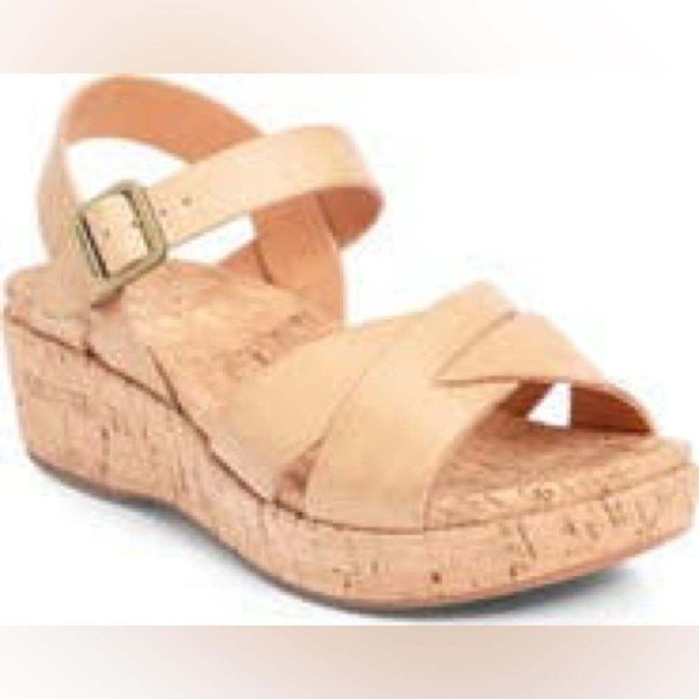 Kirk-ease Myrna natural heels. Color natural. Size 38.